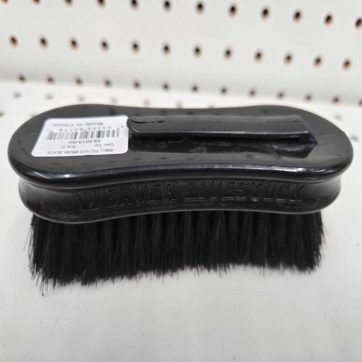 Weaver Leather Pig Face Brush with Clip