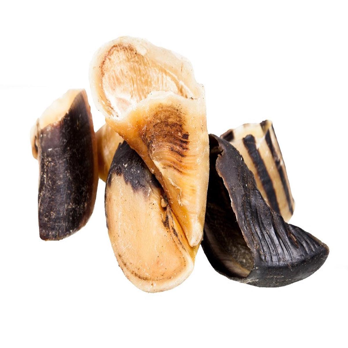 YUMMI COW HOOVES