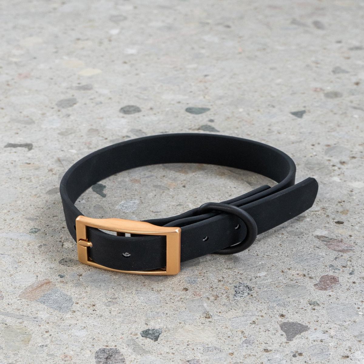 Dexypaws Waterproof Dog Collar in Black